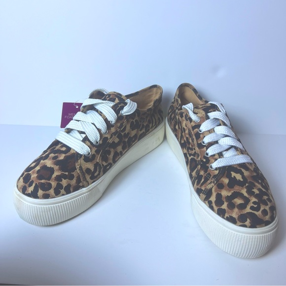 SO Platform Cheetah Printed Sneakers - Women’s Size 9 - Animal Print Lift - Picture 1 of 7